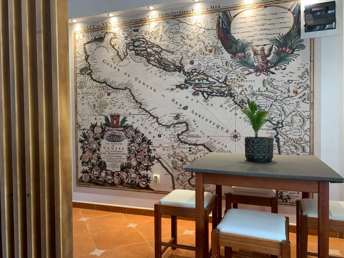 Apartamento The Four Fish Petrovac Exterior foto